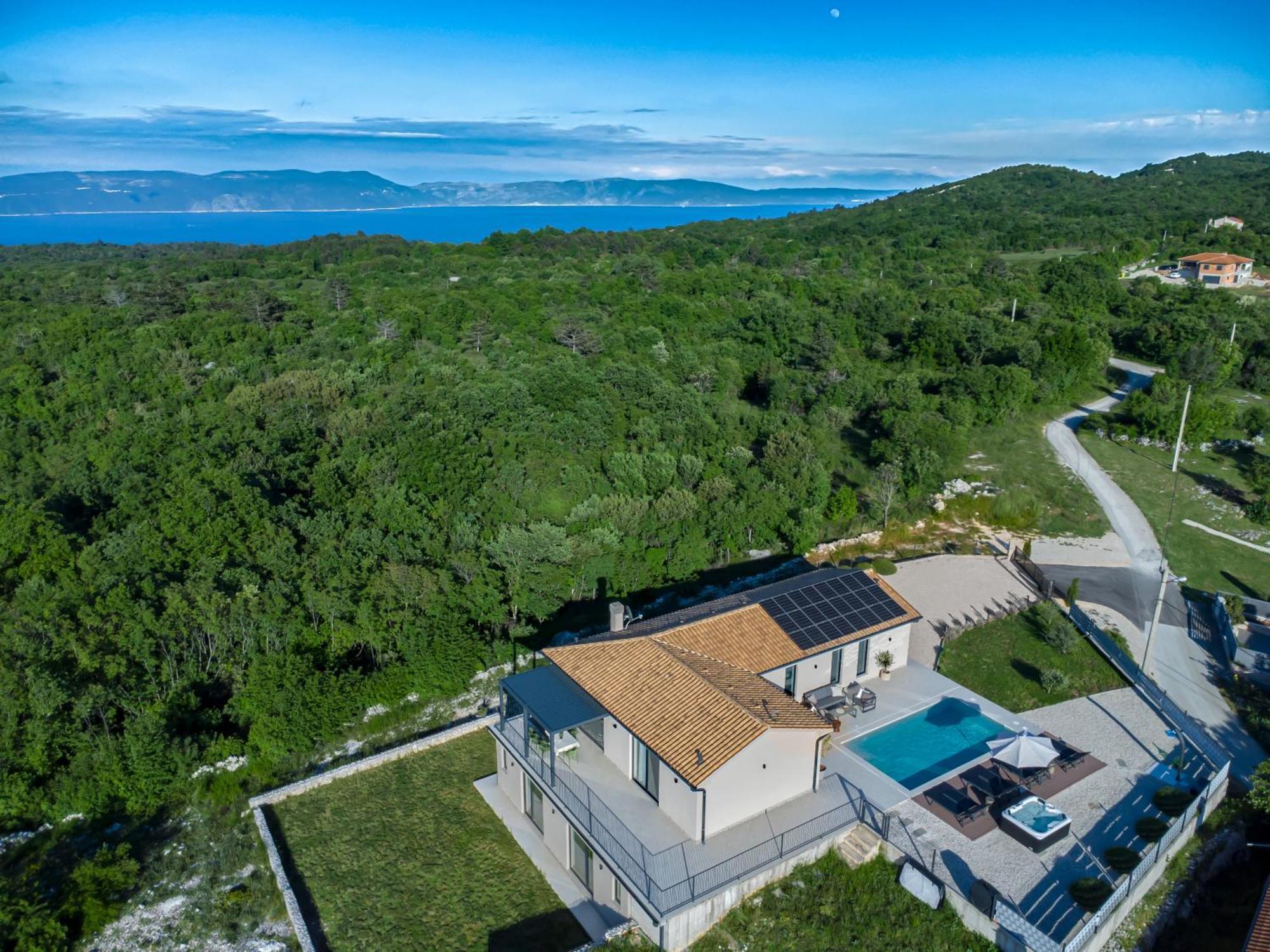 Villa Tonka With Jacuzzi Sauna And Private Pool Labin  Luaran gambar